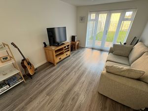 Photo 17- click for photo gallery